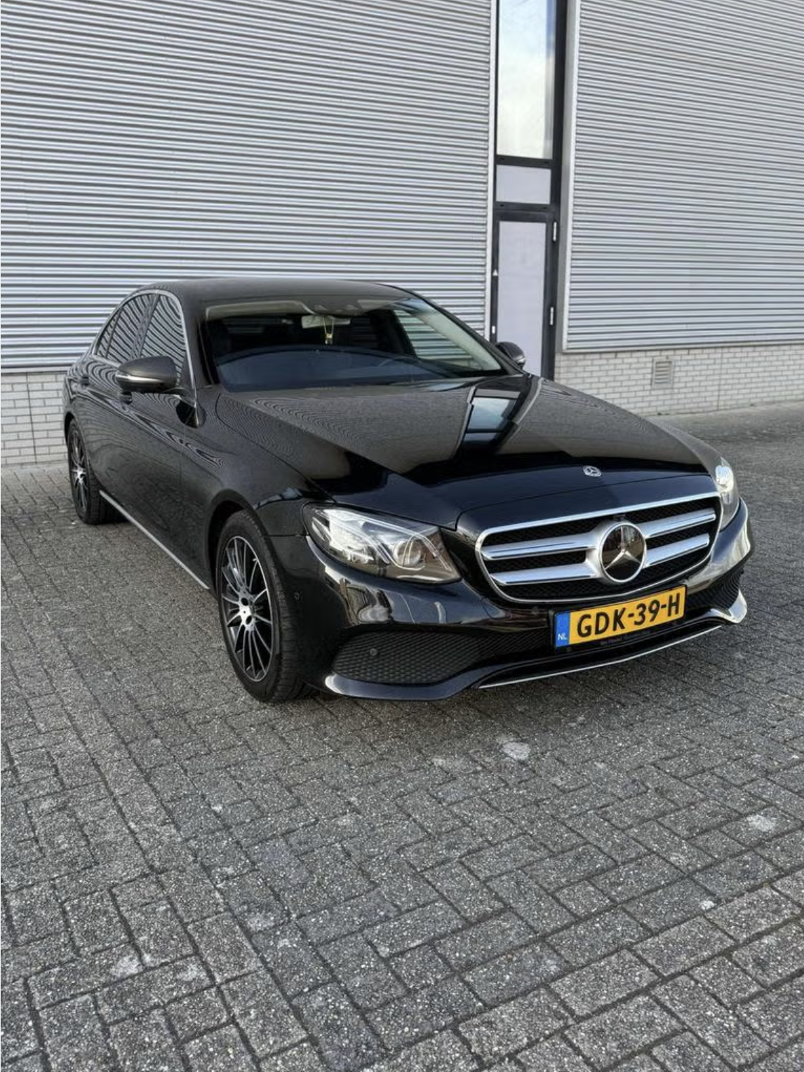 Mercedes E350e
